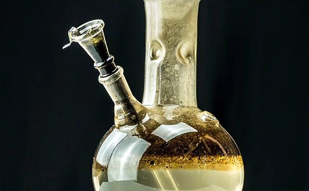 Нагар из смолы каннабиса