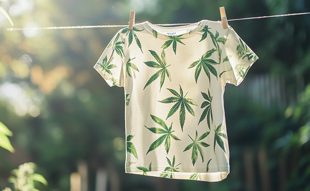 Сушка одежды на улице Свежий воздух против запахов